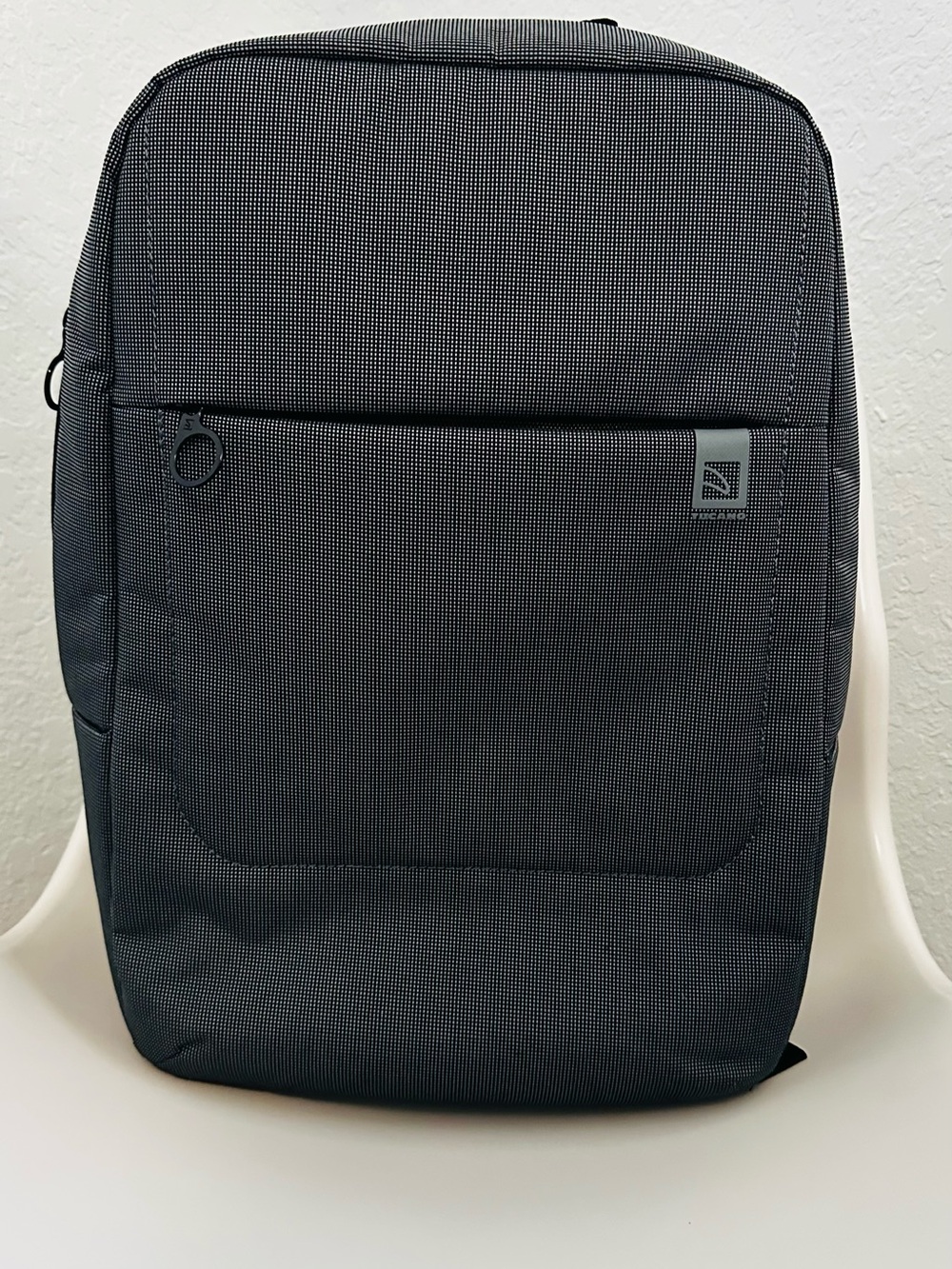 Tucano Loop 15.6" Laptop Backpack (model BKLOOP15-BK)